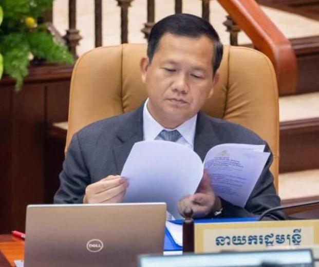6月23日，柬埔寨首相洪玛奈突然宣布“暂停从泰国进口所有燃油和天然气”，理由是“