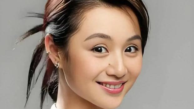 曹颖自曝患焦虑症20年，丈夫很贴心，14岁儿子很有星范