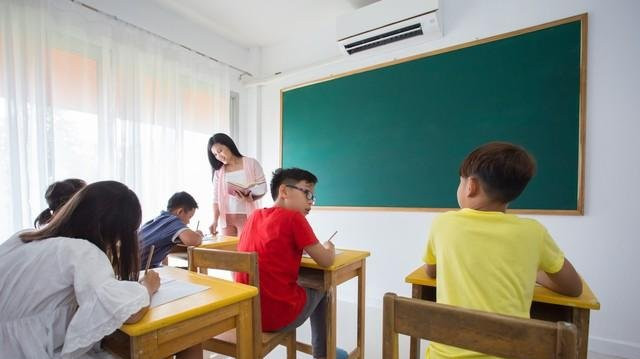 西南政法大学是985还是211