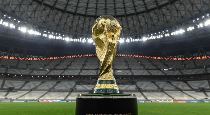 足球：小日本计划联合多国申办世界杯，甚至还带上中国？
据日媒报道，日本计划与亚洲