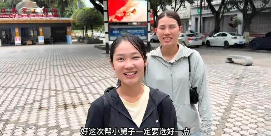 小松送给越南“弟媳”的礼物，可谓用心良苦！
从新疆带货回来，他和秋秋赶着回越南，