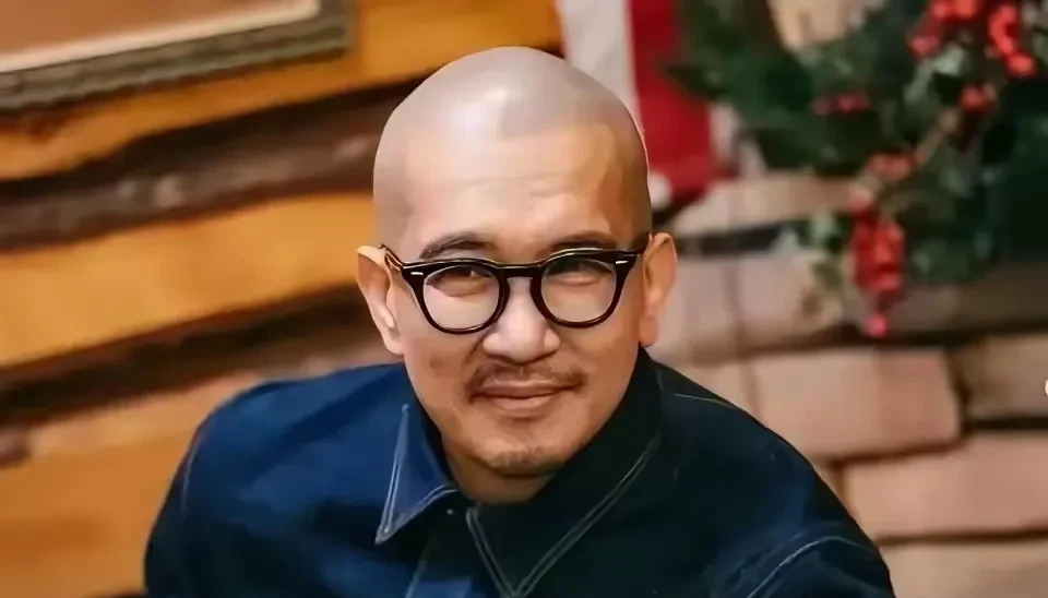 光头被指扮猪吃老虎











啥？光头哥竟然被说成扮猪吃老虎？这反转