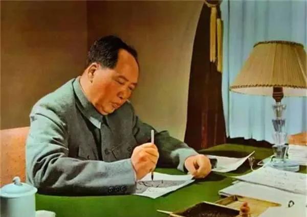 #谁是你心目中最伟大的人？#在我的心目中，谁是最伟大的人？我毫不犹豫的会选择伟大