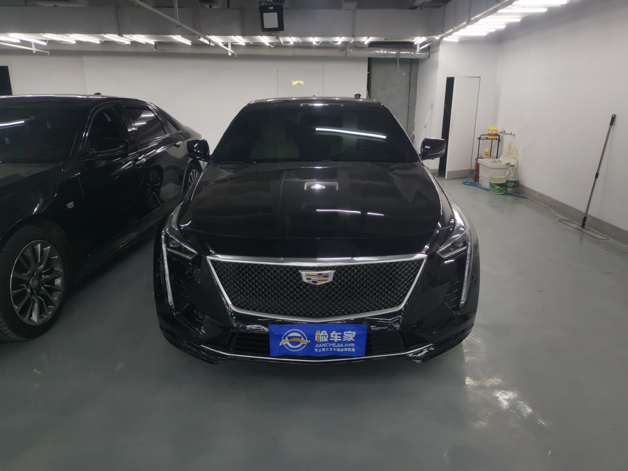 都说凯迪拉克不保值，但对比新能源电车，凯迪拉克会赢！