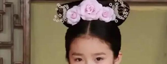 1588年，努尔哈赤把11岁的嫡长女，嫁给了28岁的何和礼。不料，新婚夜，何和礼