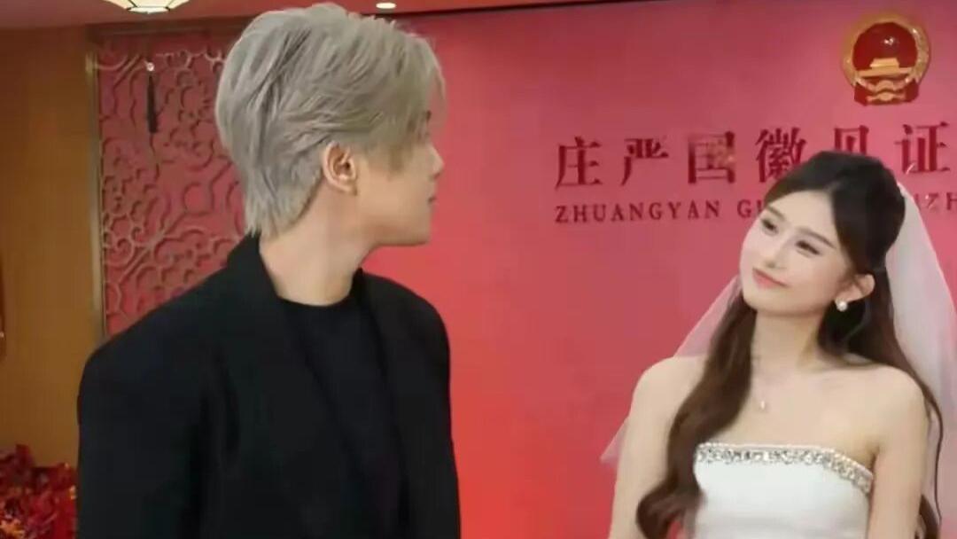 鹿哈官宣领证！网友：鹿晗不是和关晓彤分手了吗？