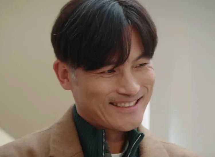 《180天重启计划》耿乐这个男演员绝对剧抛脸啊，之前演过反派演过粗糙大汉也演过霸