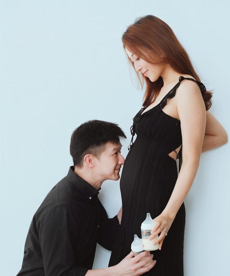 现年35岁的黄恺怡（Jasmin）与机师老公Billy因工作朋友介绍相识，慢慢发