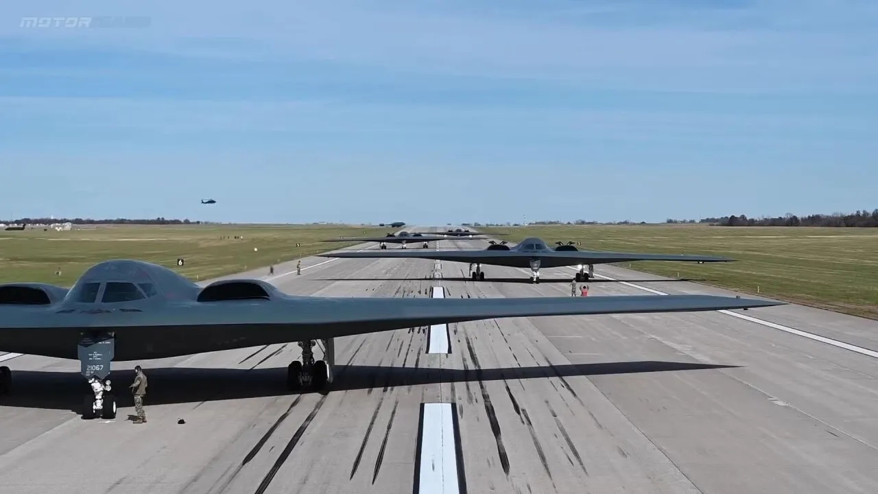 美国B-2轰炸机已正式投入战斗！据美国国防部消息，B-2A隐形战略轰炸机参与了对