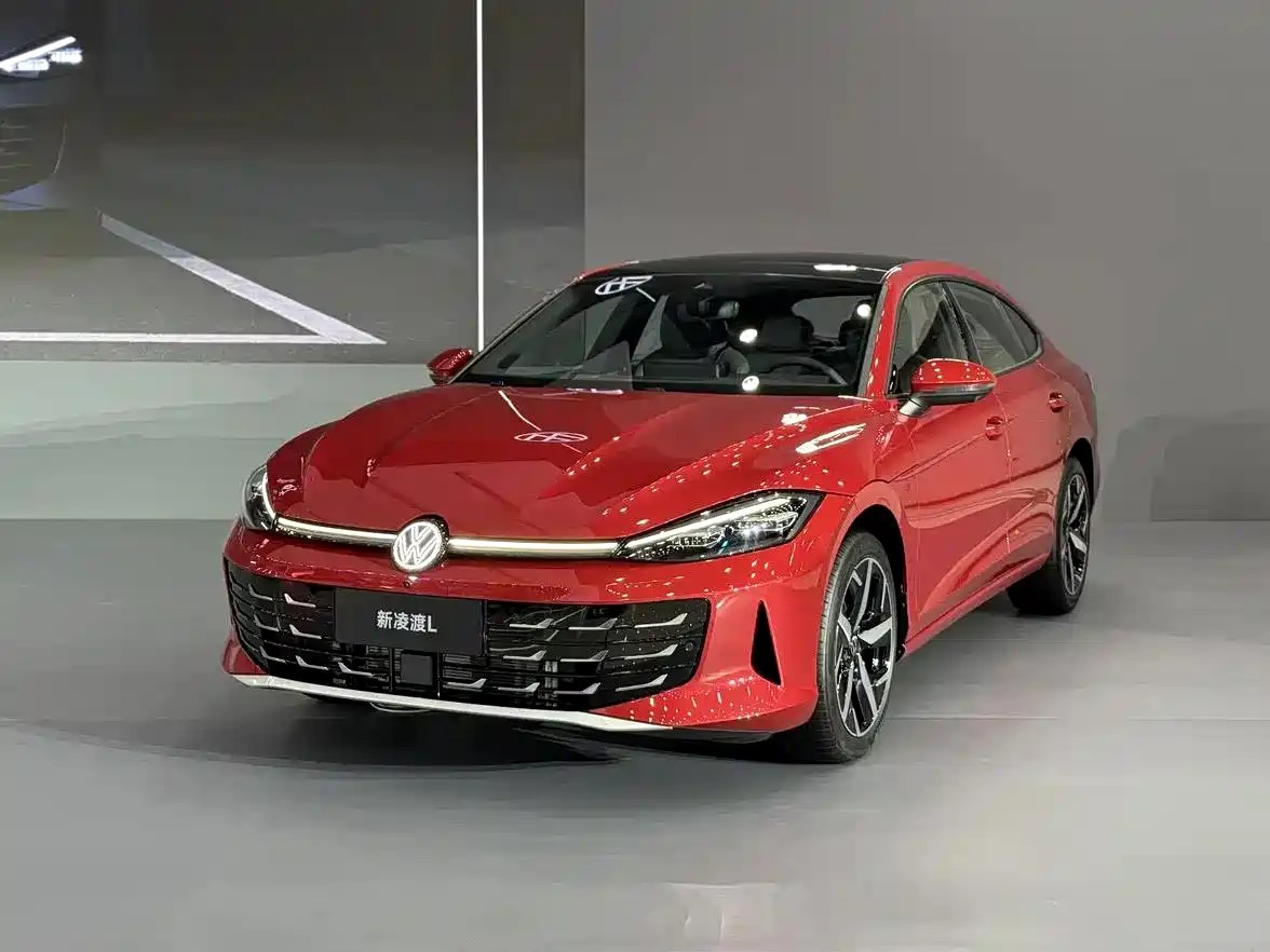 新款大众凌渡L首发亮相！外观/内饰/配置全部焕新