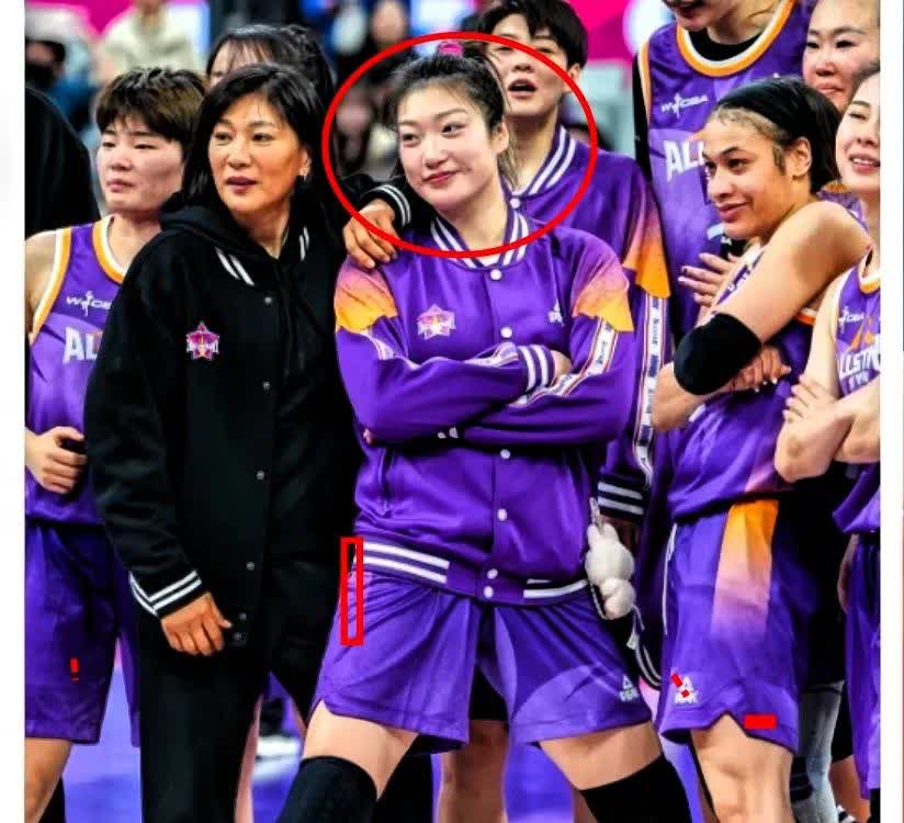 宫鲁鸣怕是要睡不着了
​他万万没想到​用李梦立威，会引发

全国球迷强烈反