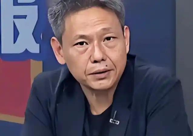 谢寒冰先生声称台湾的民众不习惯或者不接受大陆的政治制度，那么，台湾的政治制度有啥