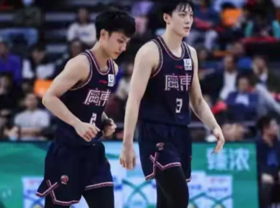 开门红！广东102-98险胜上海，原因一点也不复杂

1、广东在主场做了更多功课