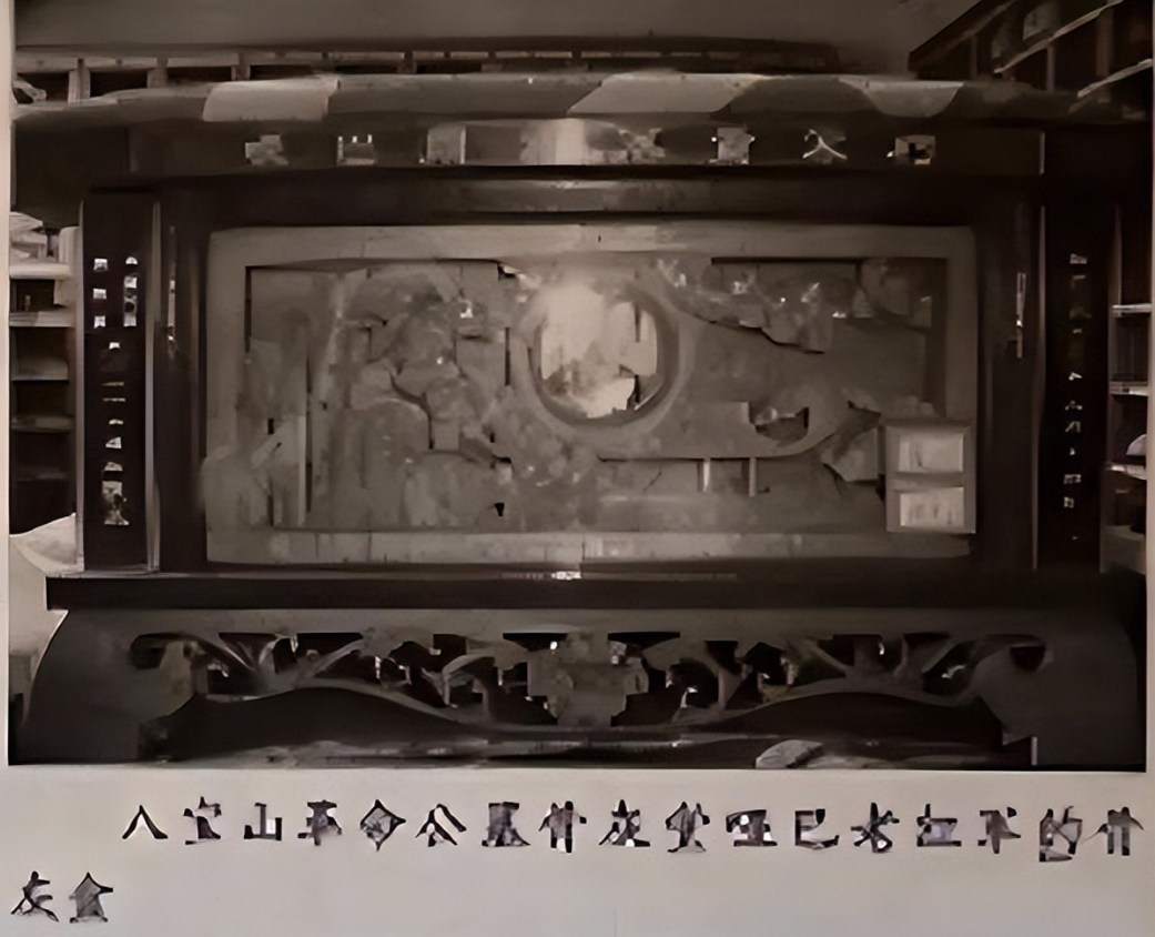 1955年唯一被授衔的炊事员去世，他的骨灰盒上没有名字，只写着：少尉哑巴同志！