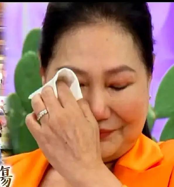 原来意外s妈和葛斯齐，
以及汪小菲之间，
达到了某种平衡，万万s妈又出来炮轰汪小