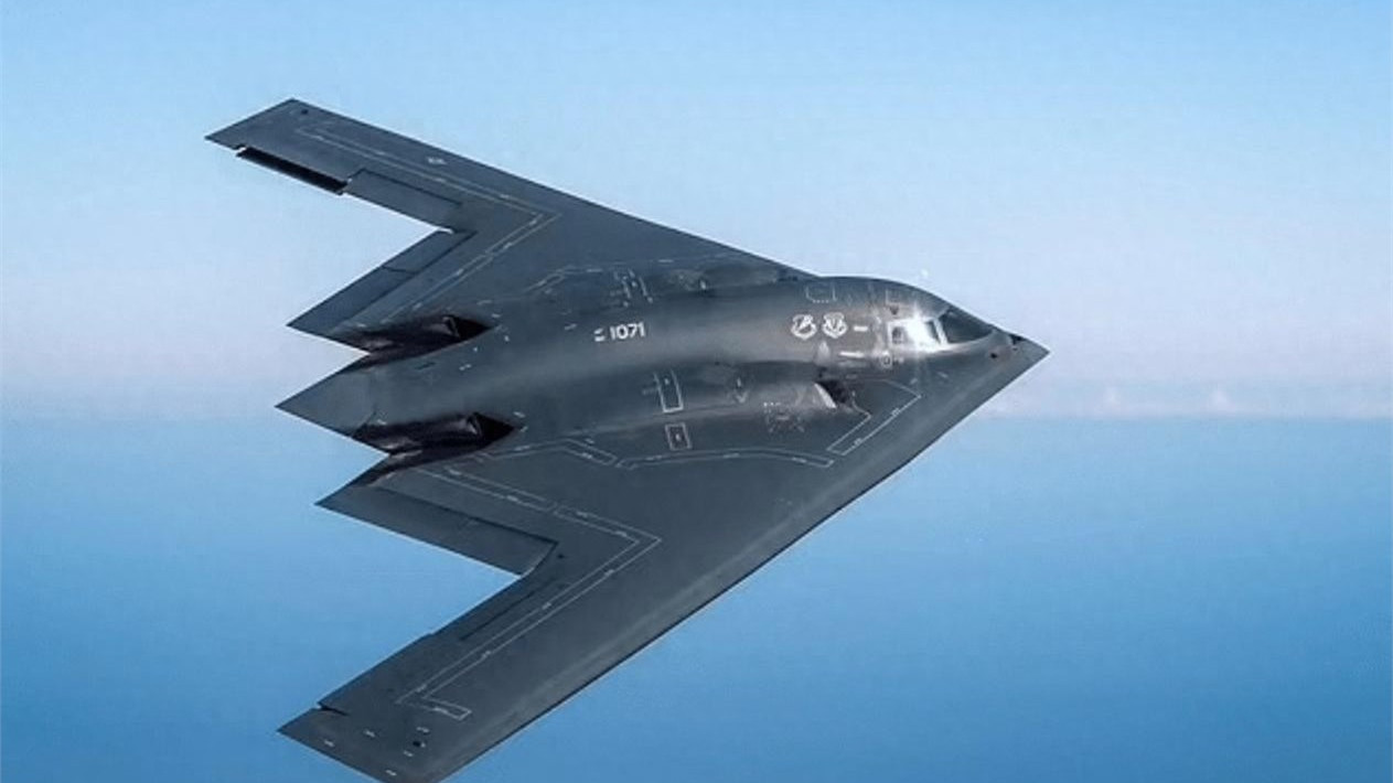 美媒警告：一旦爆发冲突，中国占压倒性优势，能摧毁90美军战机