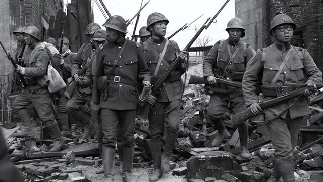 日本4000作家加入侵华部队，战败后无人受审判，影响至今仍在