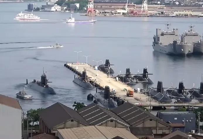 跳梁小丑，自不量力，日本竞然呼吁世界各国不要参加中国9月3日大阅兵！
据日本共同