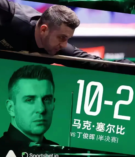 不能因为自己是球迷，就可以不讲道理了。
10：2的比分让熬夜的人心里憋屈到无处发