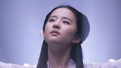 刘亦菲：从“神仙姐姐”到实力演员，她的蜕变之路比你想象的更精彩！