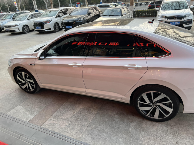 入手速腾最大的遗憾是什么
或许就是再咬咬牙就能上迈腾了吧