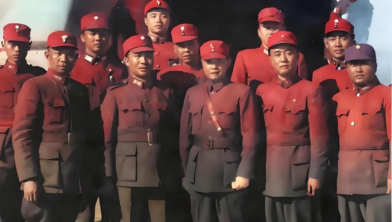国民党败逃中国台湾省的高官都有哪些？名字不分先后，职位不分先后。
陈诚、何应钦、
