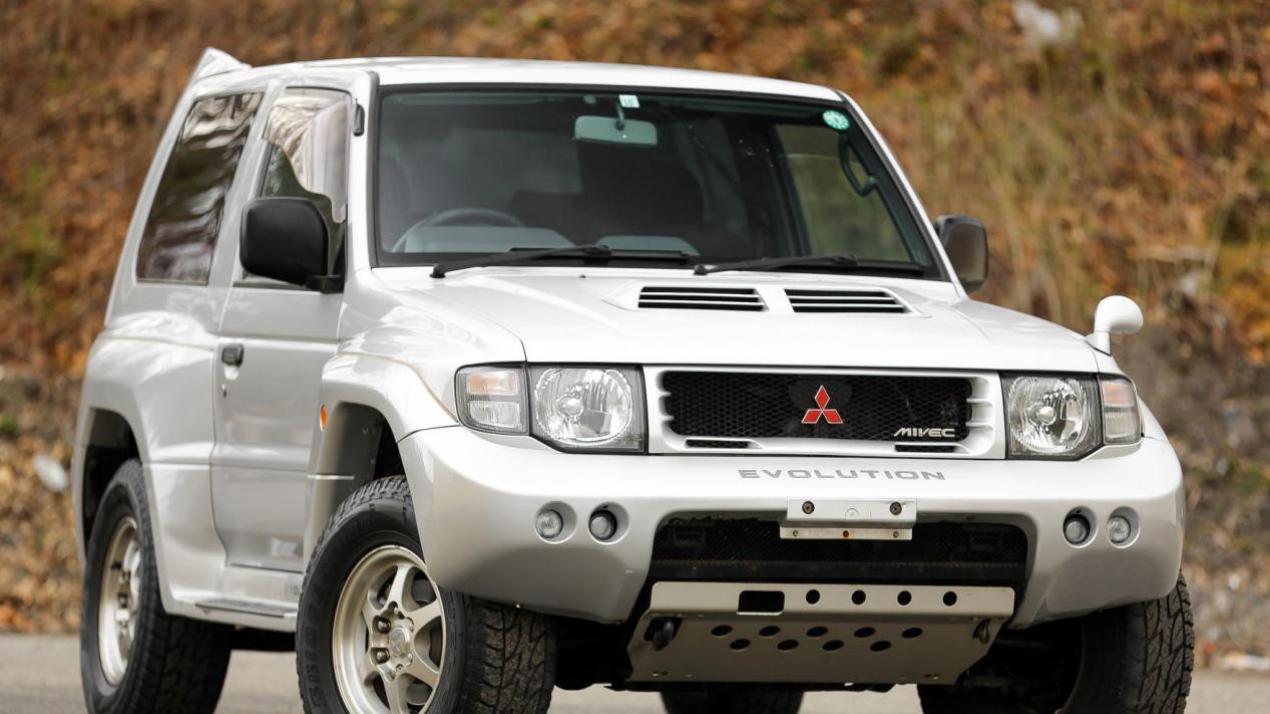 三菱越野SUV 帕杰罗 明年复活！最具侵略感Evo版本有望回归