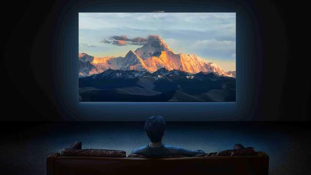 超薄百搭神器！从里到外都吸睛的华为Vision智慧屏 5到底有多香？