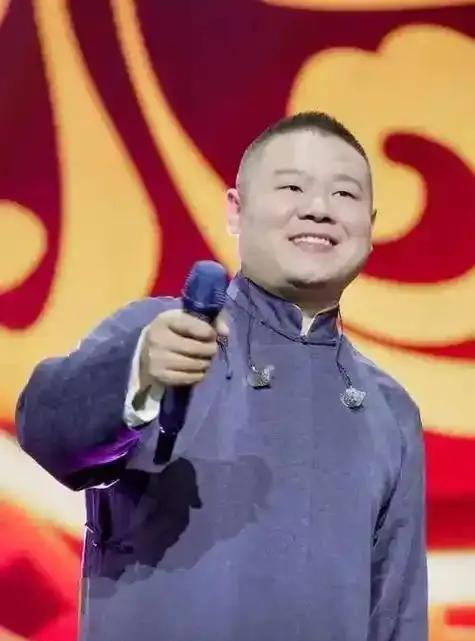 近日，岳云鹏“非要唱”巡回演唱会票价曝光，最高1580元，竟超过凤凰传奇。消息一