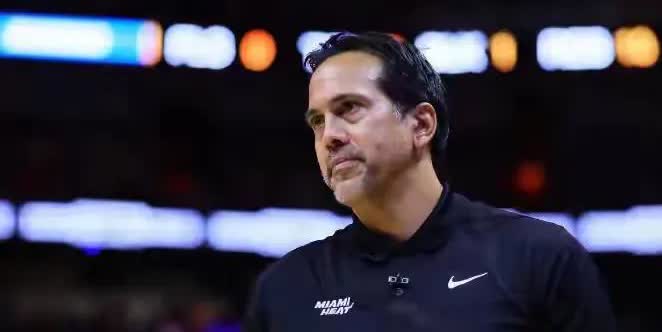 NBA主教练工作有多高危？
目前连续执教一支球队5年以上的，仅有五人：
热火
