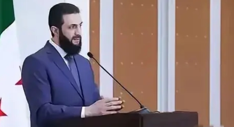 朱拉尼想不通为什么有这么多人指责他不去收复戈兰高地，戈兰高地又不是在朱拉尼手上丢