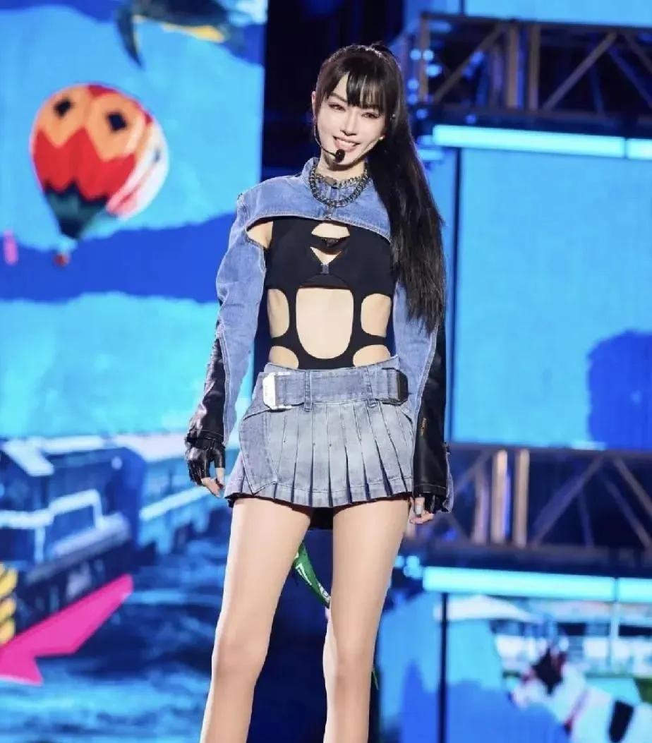 你敢信她比林心如的年纪还大吗？ ???