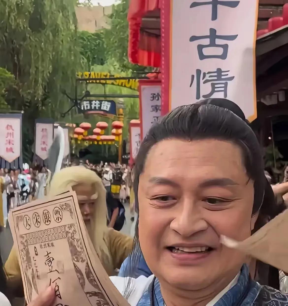 马景涛儿子准备出道我不意外，
去韩国拜师我也不意外，
我奇怪的是他儿子那么有才，