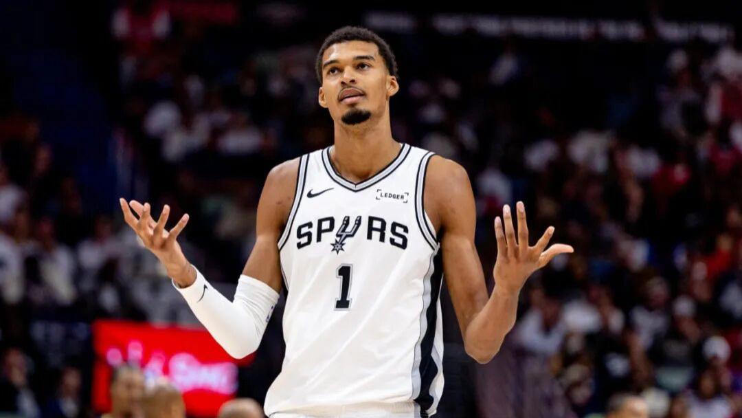 正负值+64！文班亚马，要拿最佳第六人？