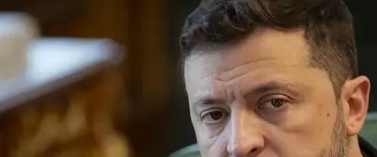 毛子大飞机炸没炸？乌克兰说炸了 41 架，俄罗斯说就两架。





---
