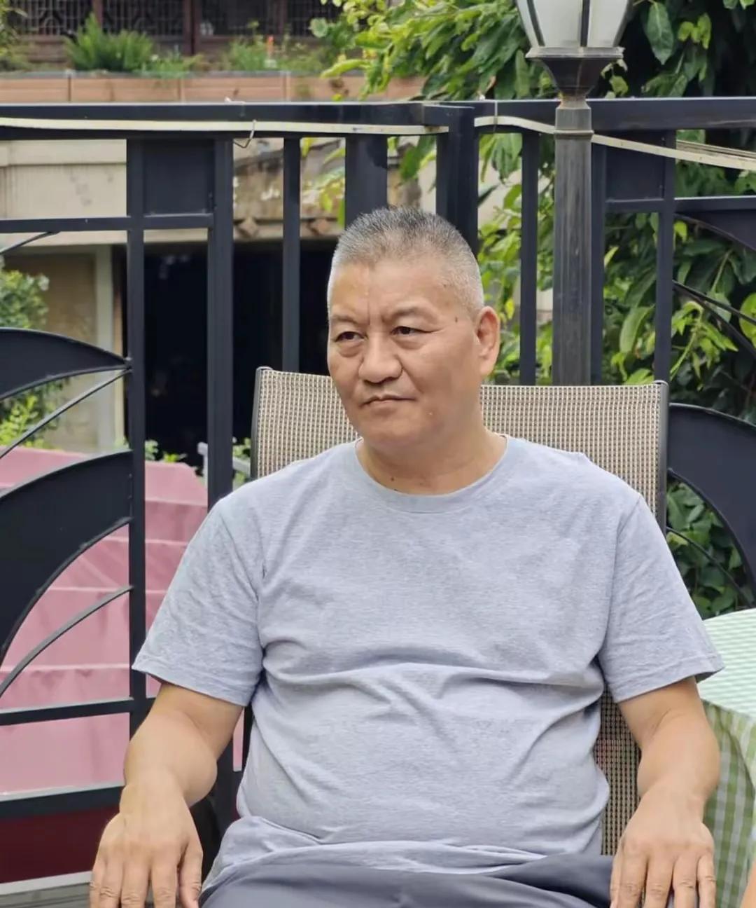 不管考的如何，但梁实看起来是个做事情很有计划性的人。
四川的高考成绩出来了，已经