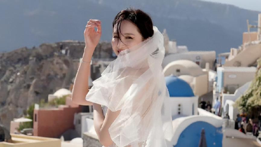 ​前港姐宣布结婚，另一半身份成谜，曾与富豪闹“爷孙恋”轰动一时