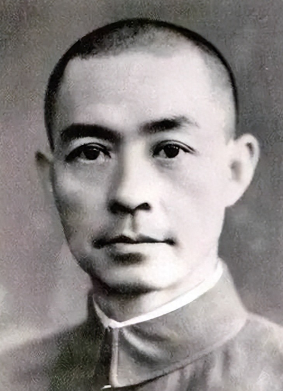 1939年，张自忠尖刀队，夜袭了在南京大屠杀中作恶的13师团，看到穿着裹裆布的男