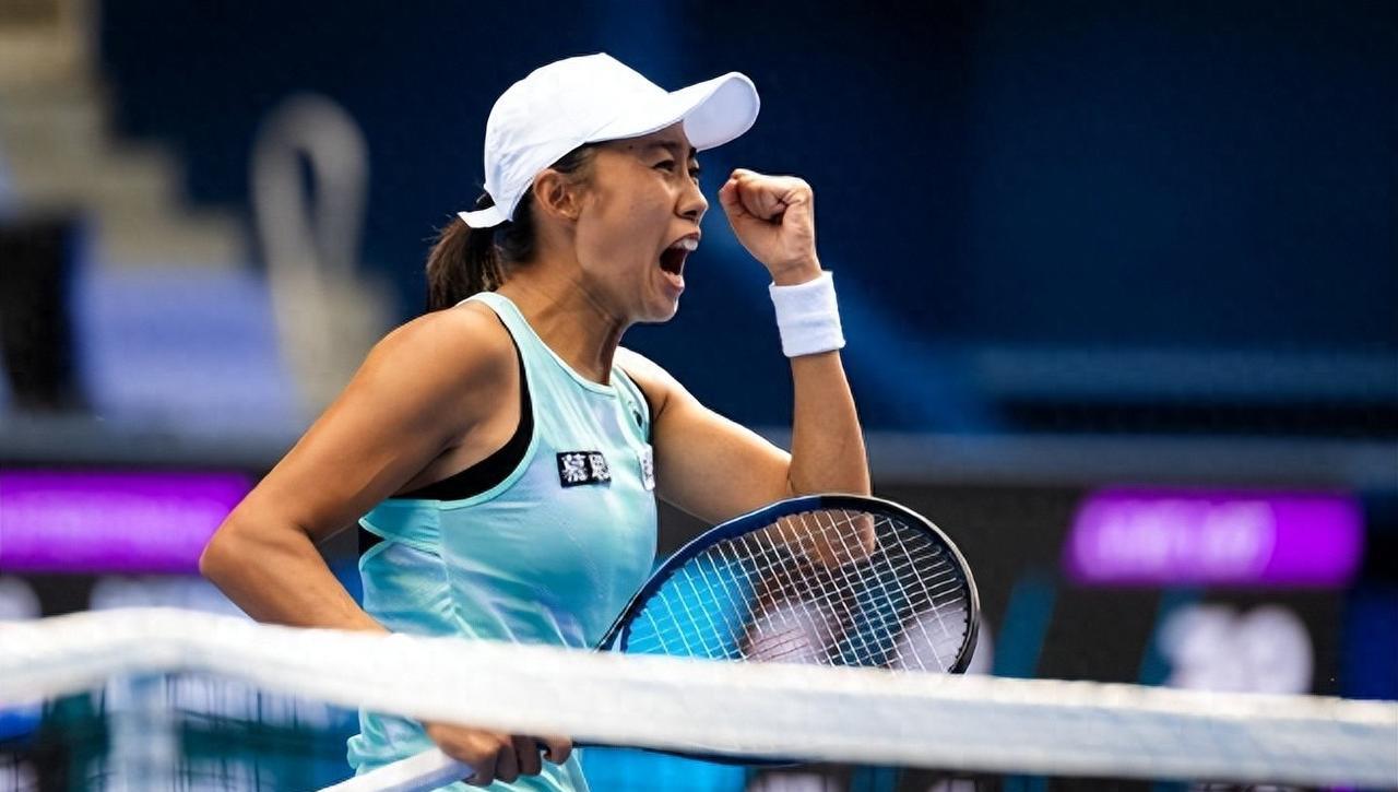 36岁的中国女子网球老将张帅搭档汤森德，在WTA1000蒙特利尔站女双半决赛以6