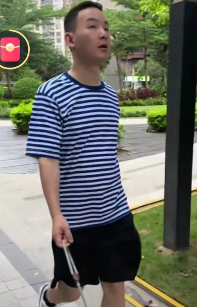 果然让我猜对了，谢浩男一定会回来陪妈妈和妹妹们过端午节的，
还有就是明天是六一儿