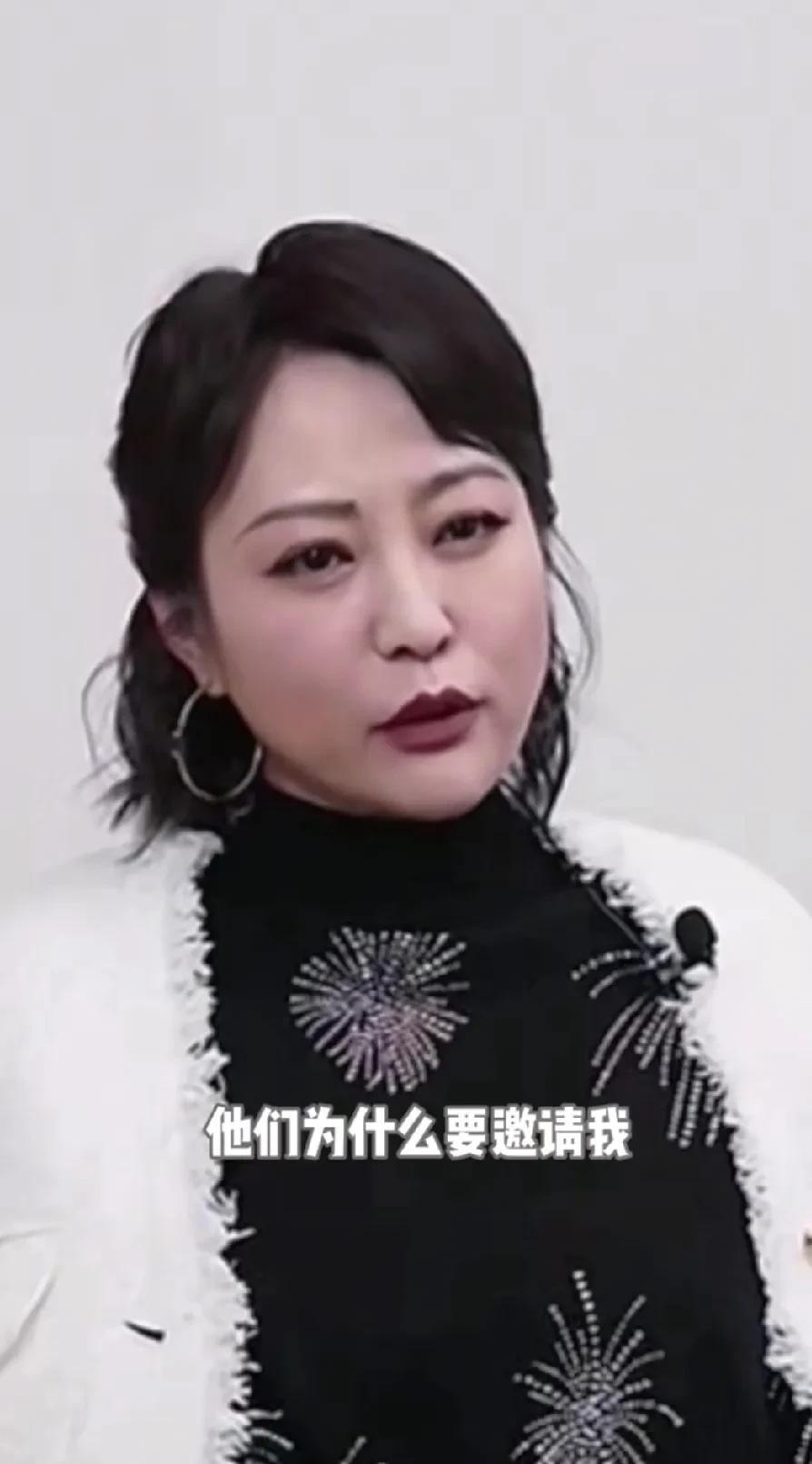 郝蕾回应上表演综艺当导师，她说，我如果不是这么有能力的演员，他们为什么要邀请我？