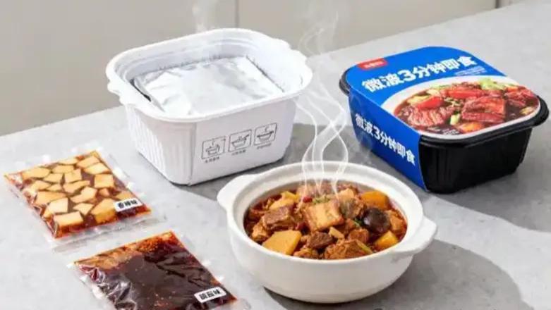 尴尬了！老贾那个居然真不是预制菜？消费者：不是现做就别瞒