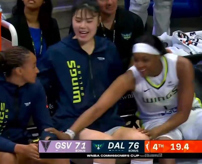 #WNBA# 关注李月汝的看这里！李月汝今天在飞翼队首秀，场场败的飞翼队难得在自