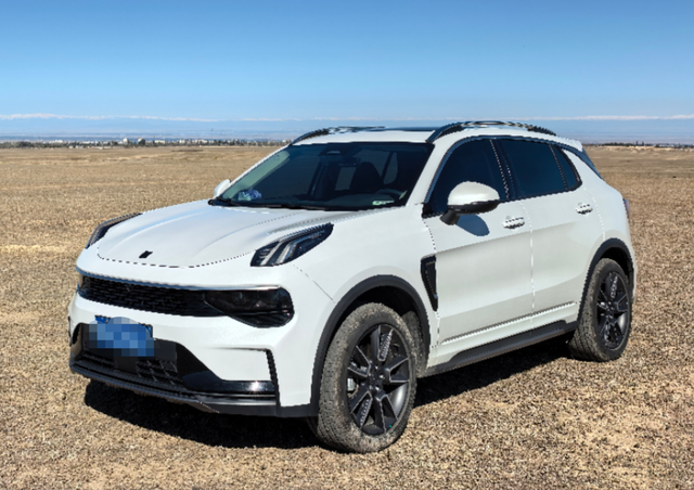 领克01二保
01今年没有怎么跑，但也到了二保时间！
如图，保养费用清单！还好有