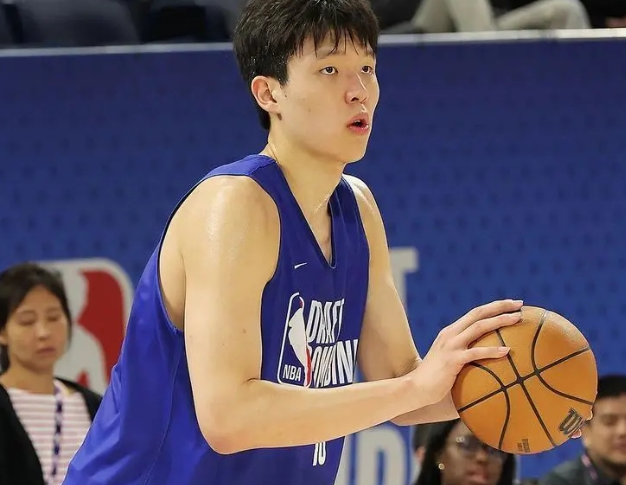 新秀要的是未来，克林根罗威都没前途，开拓者未来的核心只能是杨瀚森
所谓新秀看三年