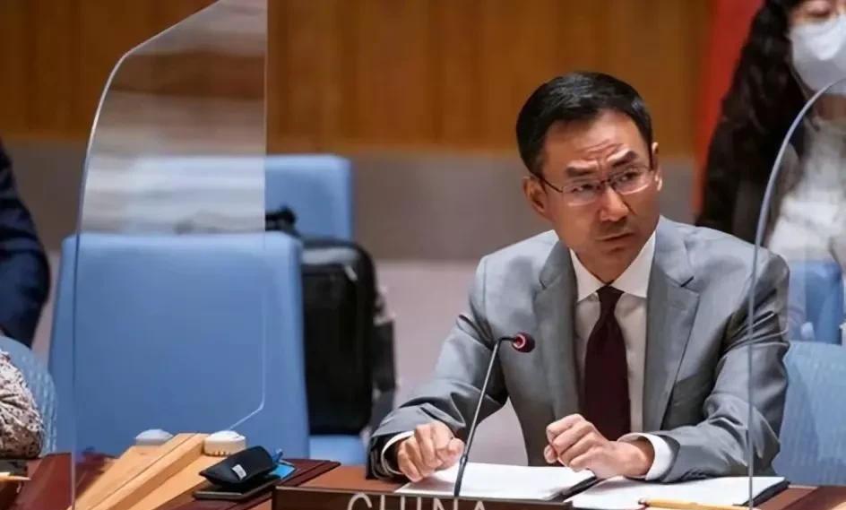 联合国激烈交锋，耿爽罕见大骂美国：美方应该感到羞愧、耻辱！
据路透社报道，7月2
