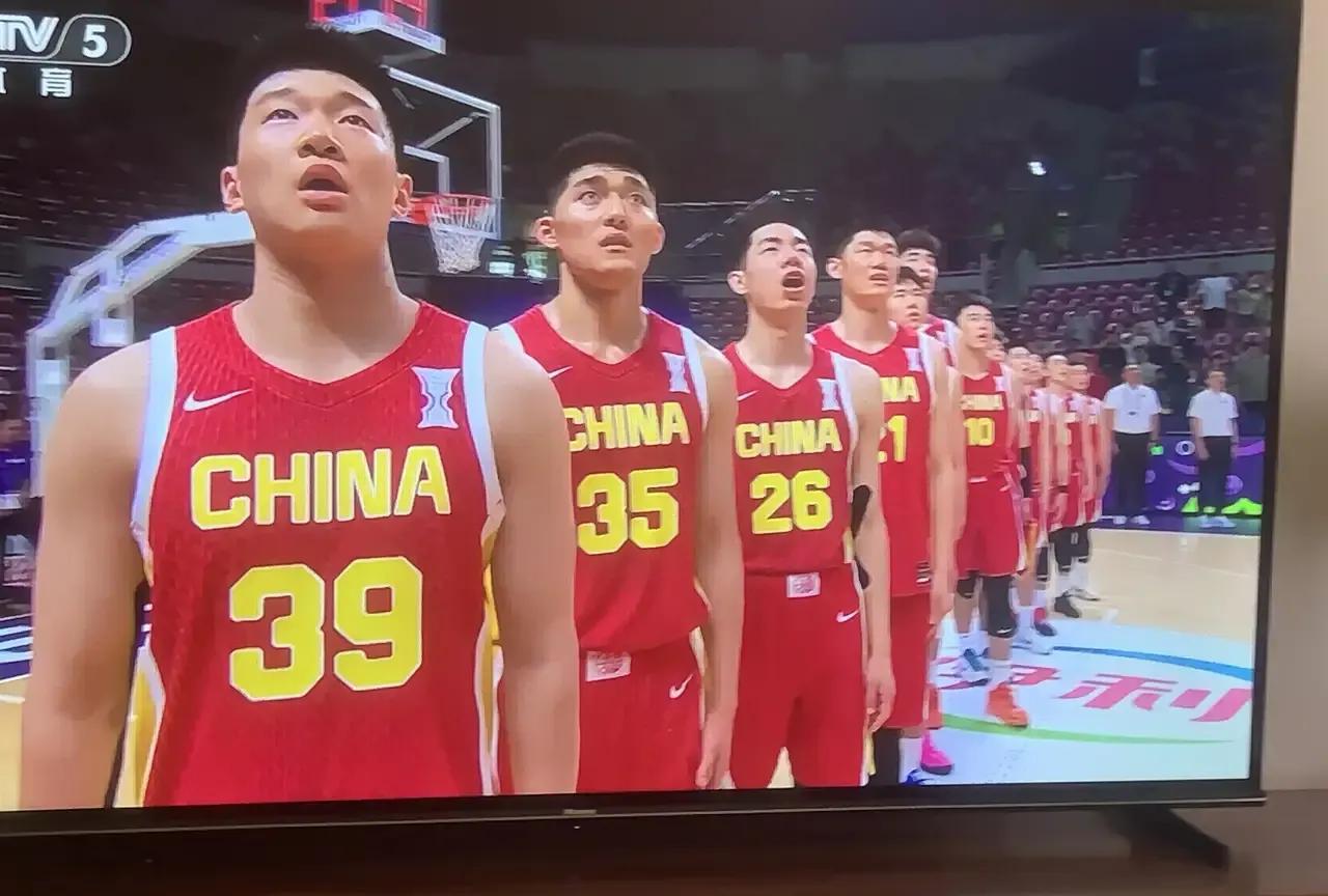 中国男篮
能赢韩国队吗？
答案是：
做好自身，
大概率闯关；
因为；
从双方交锋