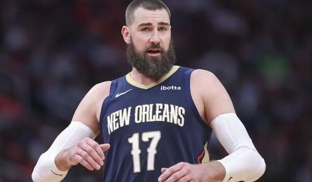 瓦兰丘纳斯明智啊
瓦兰丘纳斯逃离NBA，并不是丹佛高原环境差，也不是不愿给约基奇