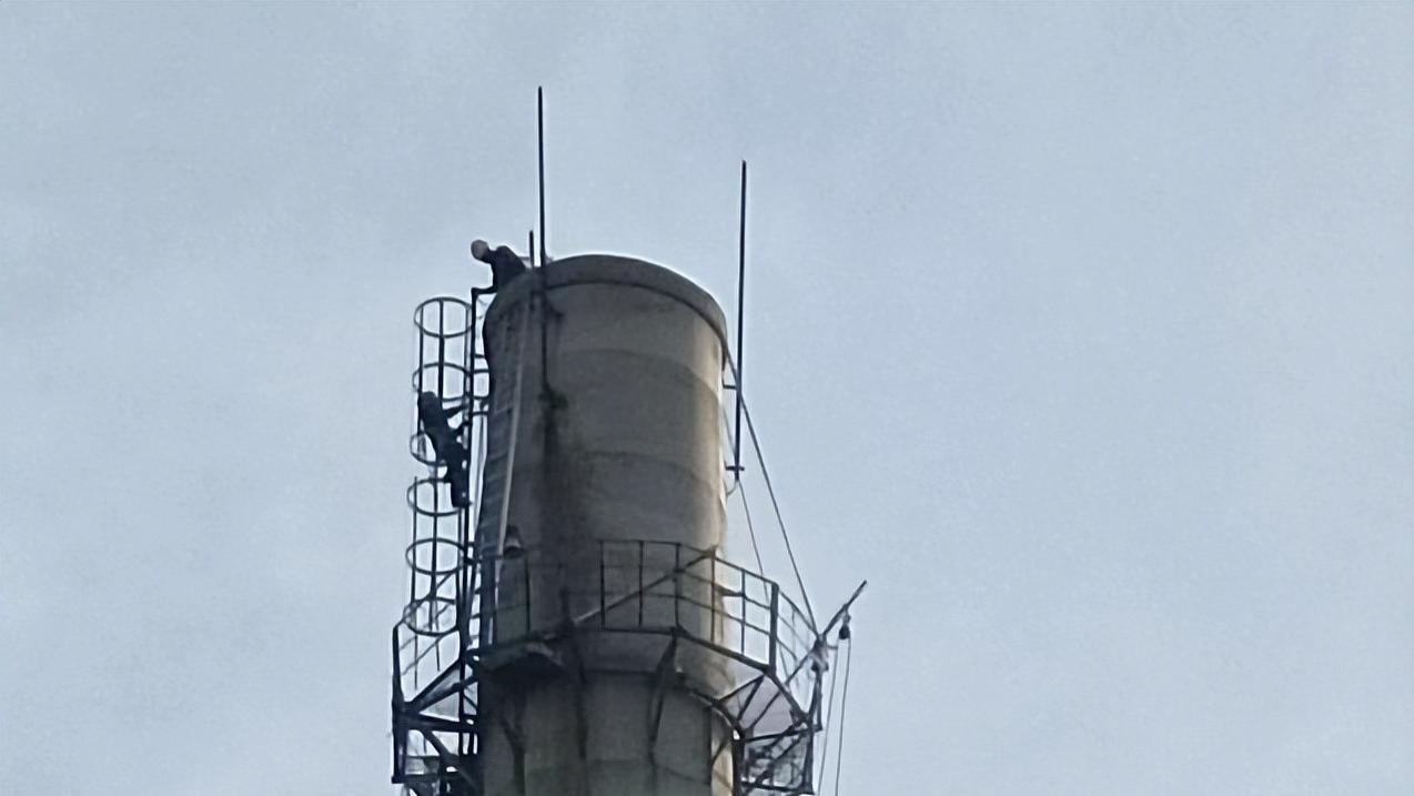 水泥烟囱避雷针项目顺利竣工 升级防雷防护筑牢安全底线