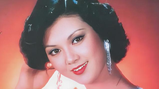 谢玲玲采访几分钟视频，浇灭全网女孩嫁入豪门美梦